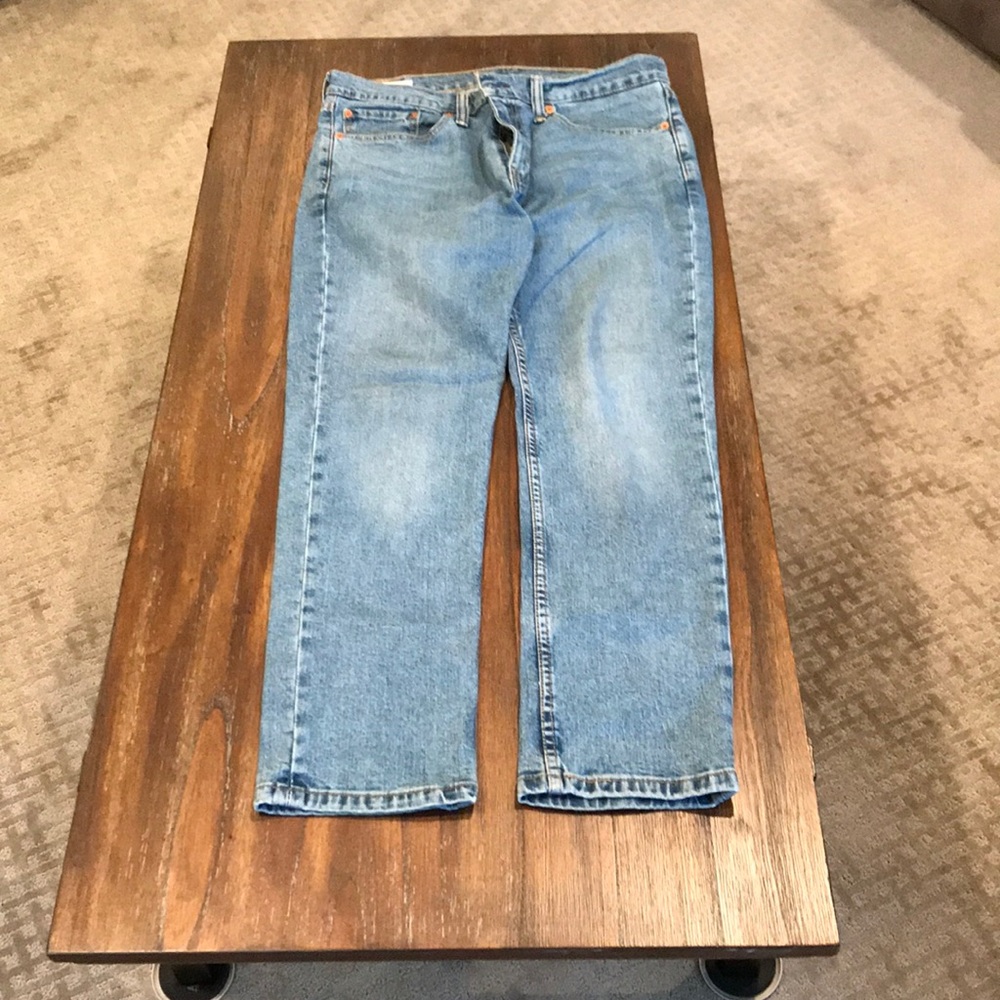 Men’s Levi jeans.
